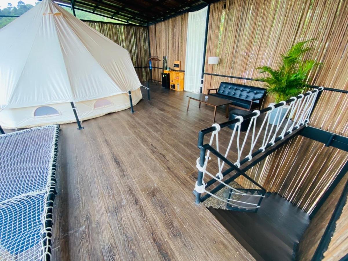 Tanoshi Glamping In Khao Sok Hotel Khao Sok National Park Exterior foto