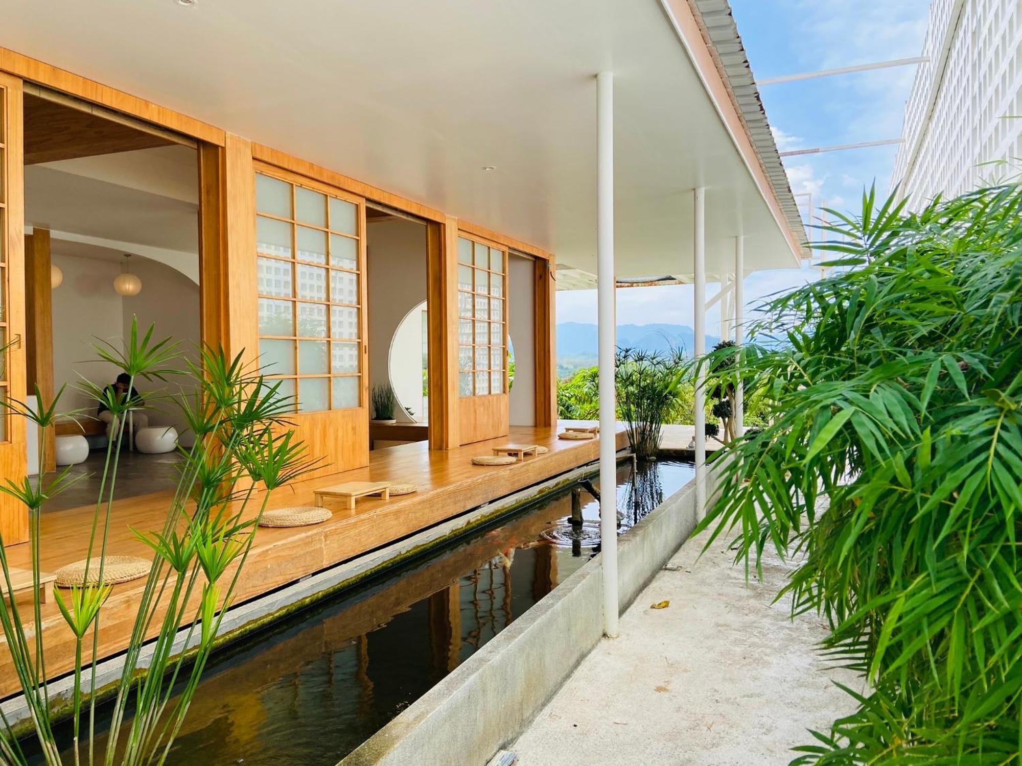 Tanoshi Glamping In Khao Sok Hotel Khao Sok National Park Exterior foto