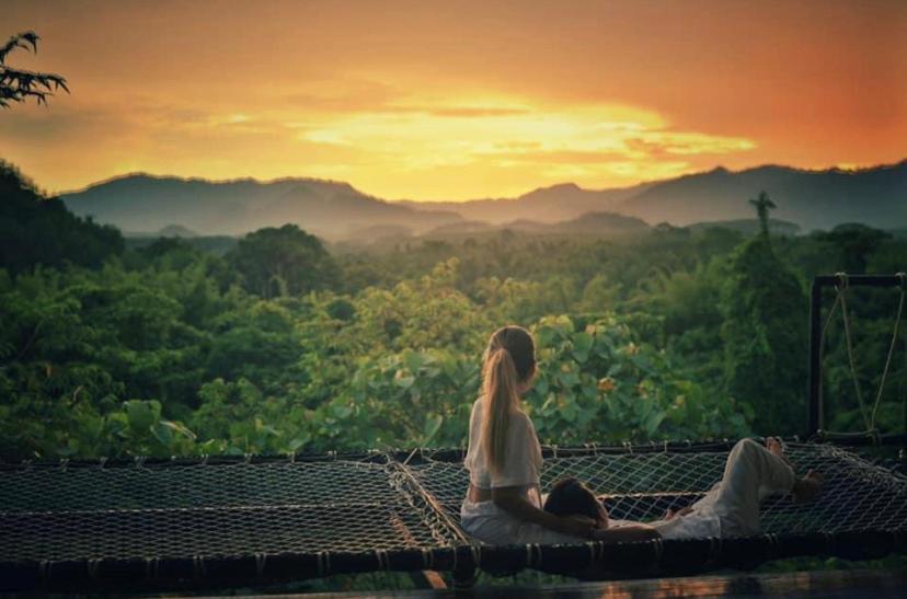 Tanoshi Glamping In Khao Sok Hotel Khao Sok National Park Exterior foto